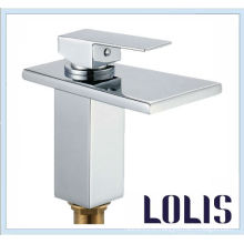 Robinet de lavabo en laiton Cube G009